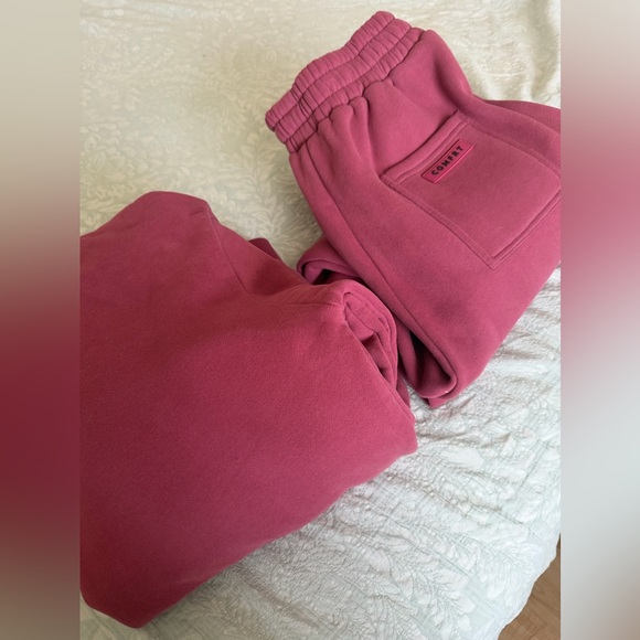 Comfrt Airplane Mode Travel Hoodie/ Jogger Set - Picture 6 of 11